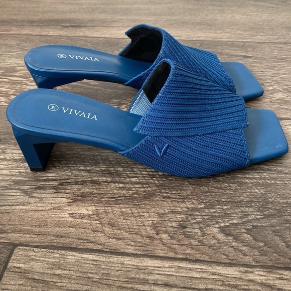Vivaia 37.5 Square-Toe Block Heel Sandals in Vintage Blue - Picture 8 of 12